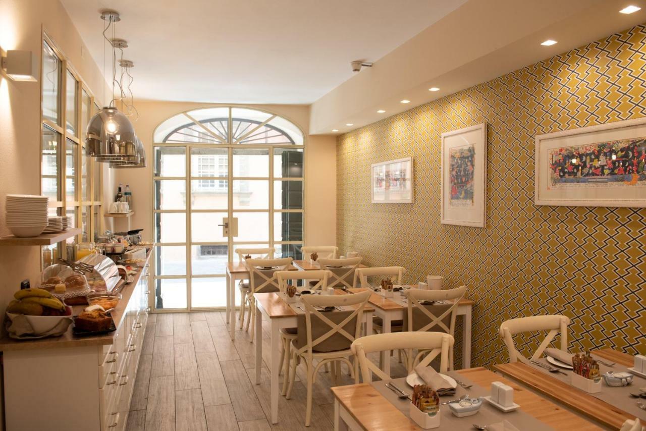 לוקה B&B Residenza Di Via Fontana מראה חיצוני תמונה